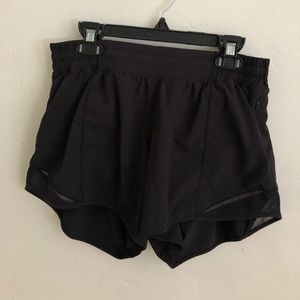 Lululemon Hotty Hot Short II Long 4”